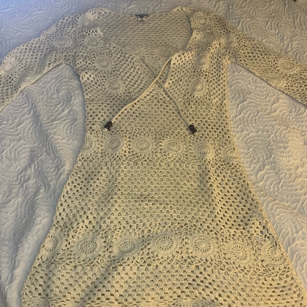 Quicksilver crochet coverup